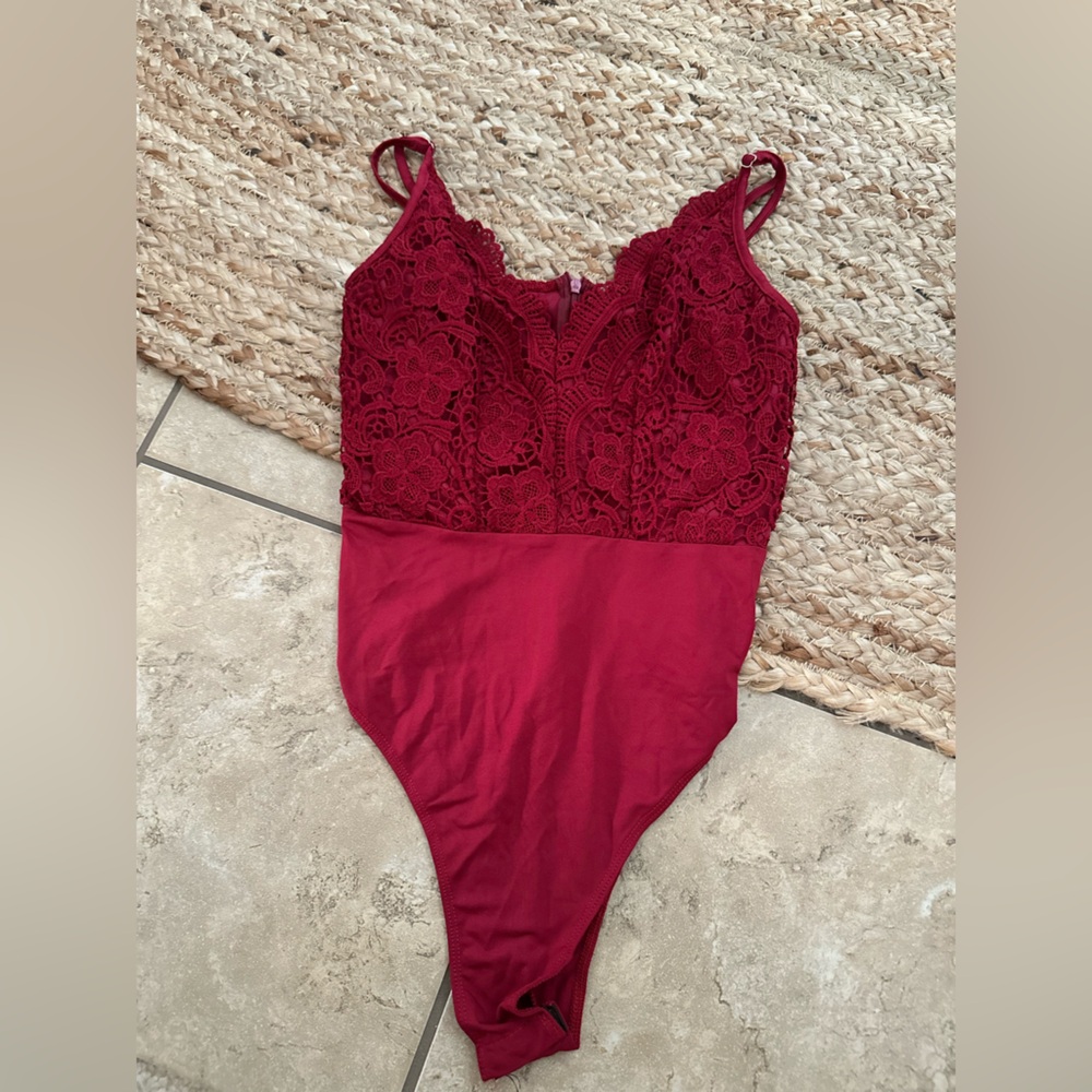 LACE TANK BODYSUIT